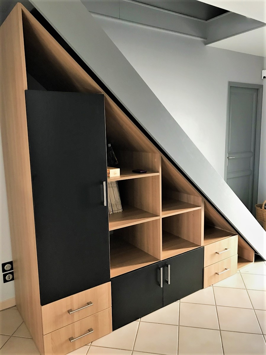 meuble sur mesure sous escalier